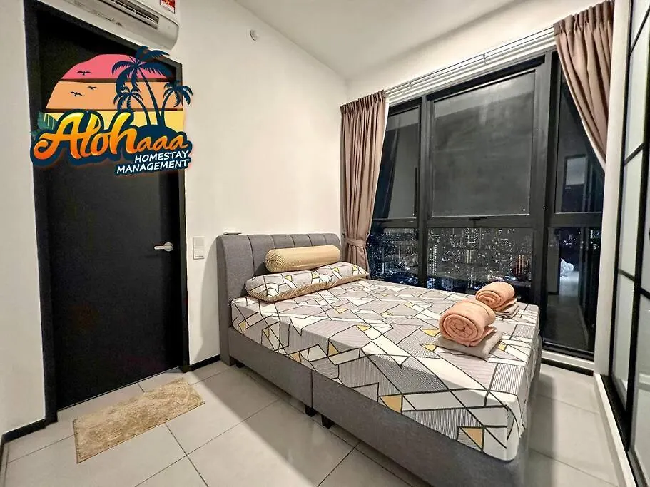 Urban Suite Modern Lifestyle Seaview Georgetown Jelutong